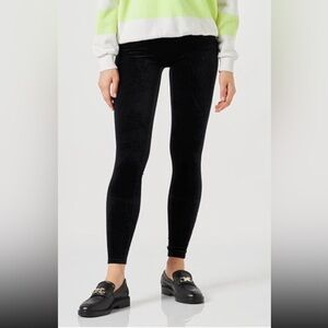 Spanx Black Velvet Leggings. Size Medium.